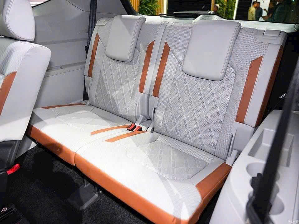 Volkswagen Teramont President 7 volkswagen president 4